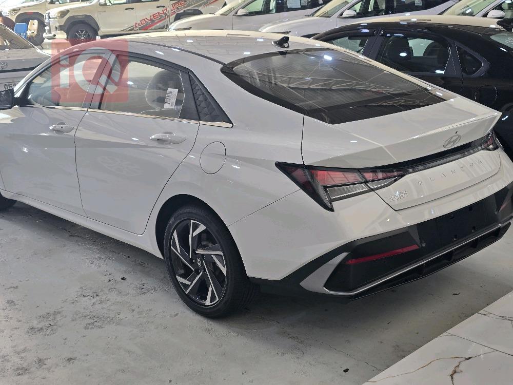 هيونداي النترا